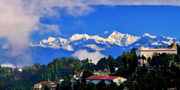 दार्जिलिंग में घूमने की जगह - Best Tourist  Places  in Darjeeling in Hindi